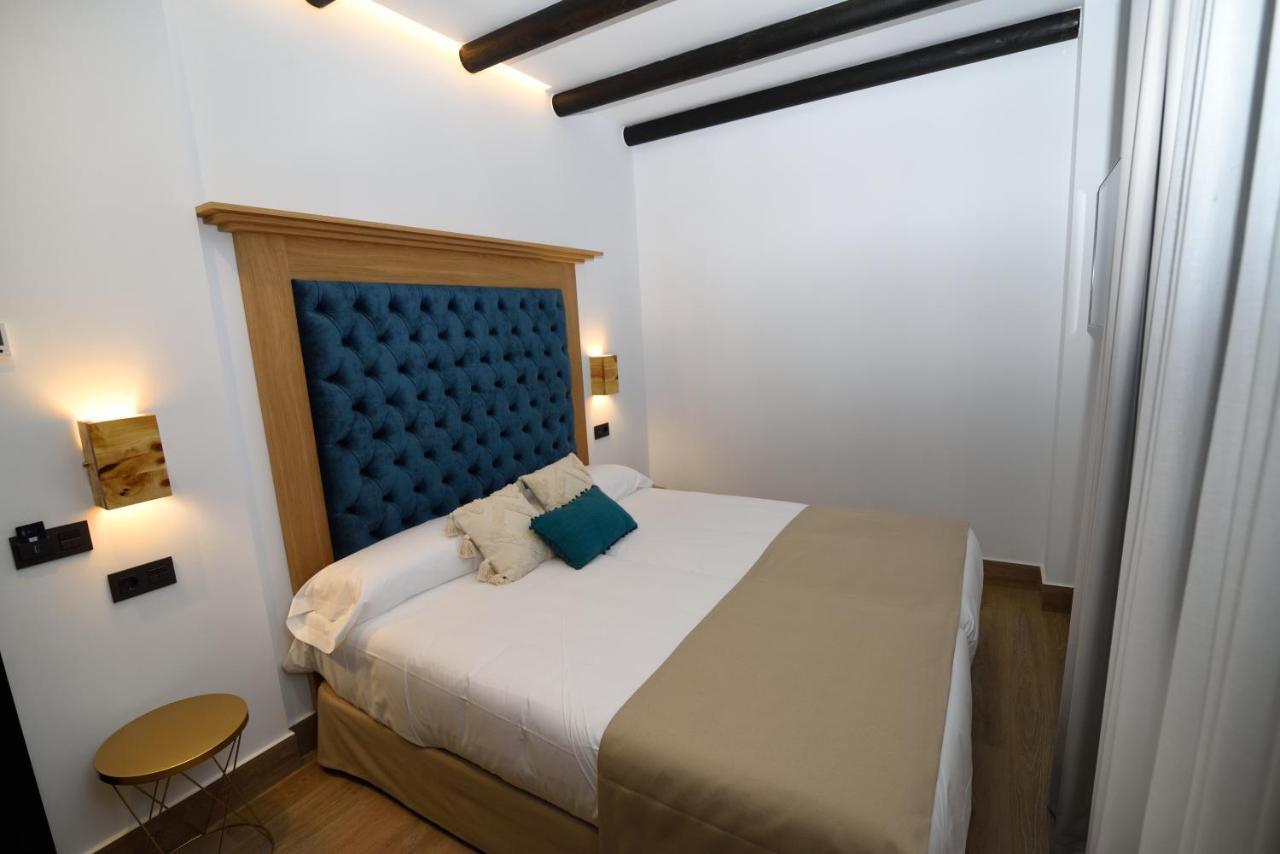 Hostal Rural Santa Habitaciones Aldea DEl Rocío Dış mekan fotoğraf
